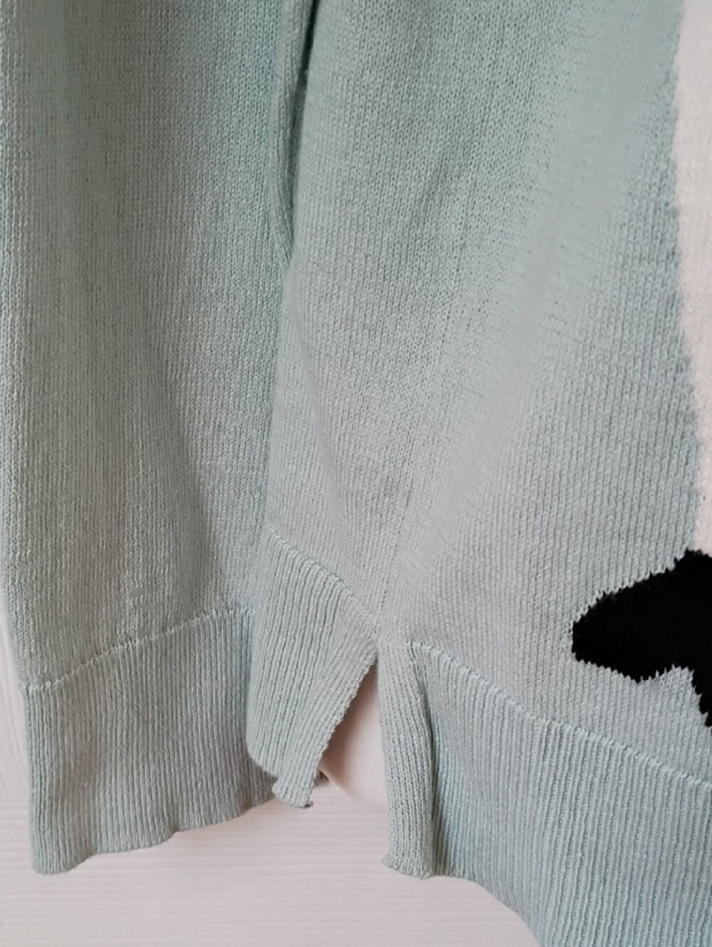 LOFT Mint Green Cotton Sweater with Black and White Penguin Size M - Picture 5 of 10